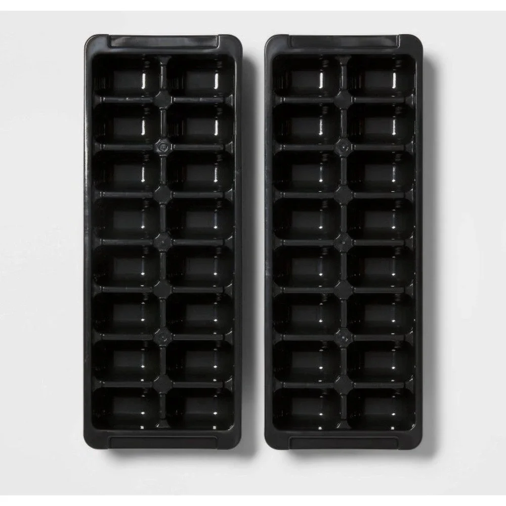4-Pack ROOM ESSENTIALS Plastic Ice Cube Trays BPA-Free • Black